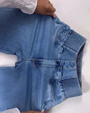 50% OFF - Calça Jeans Skinny Flare com Cós Elástico