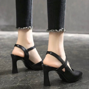 Scarpin Ortopédico - Diga adeus à dor nos pés sem abrir mão da elegância! 👠 Só hoje de R$99.90 por R$67.90 com Frete Grátis!